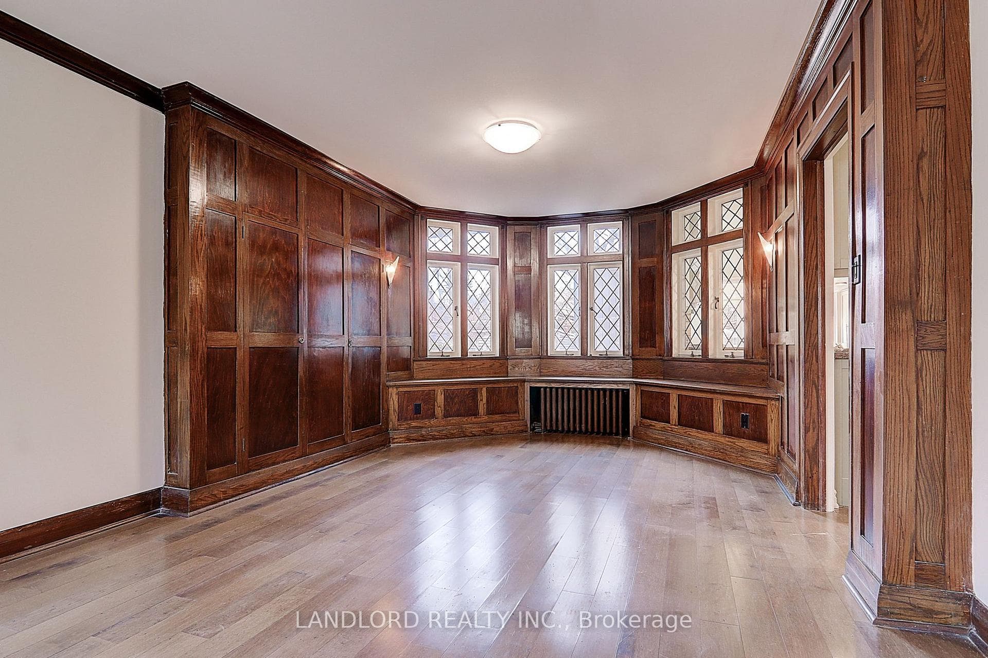 138 Fallingbrook Road photo 15