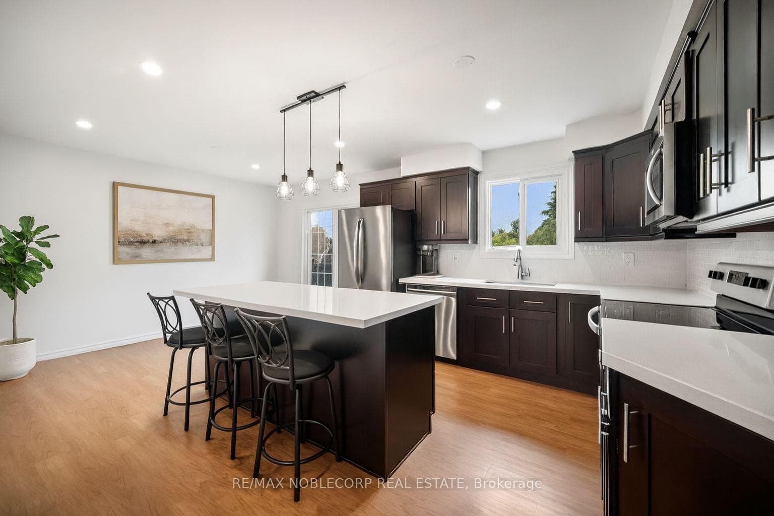 3 Shawn Avenue photo 16