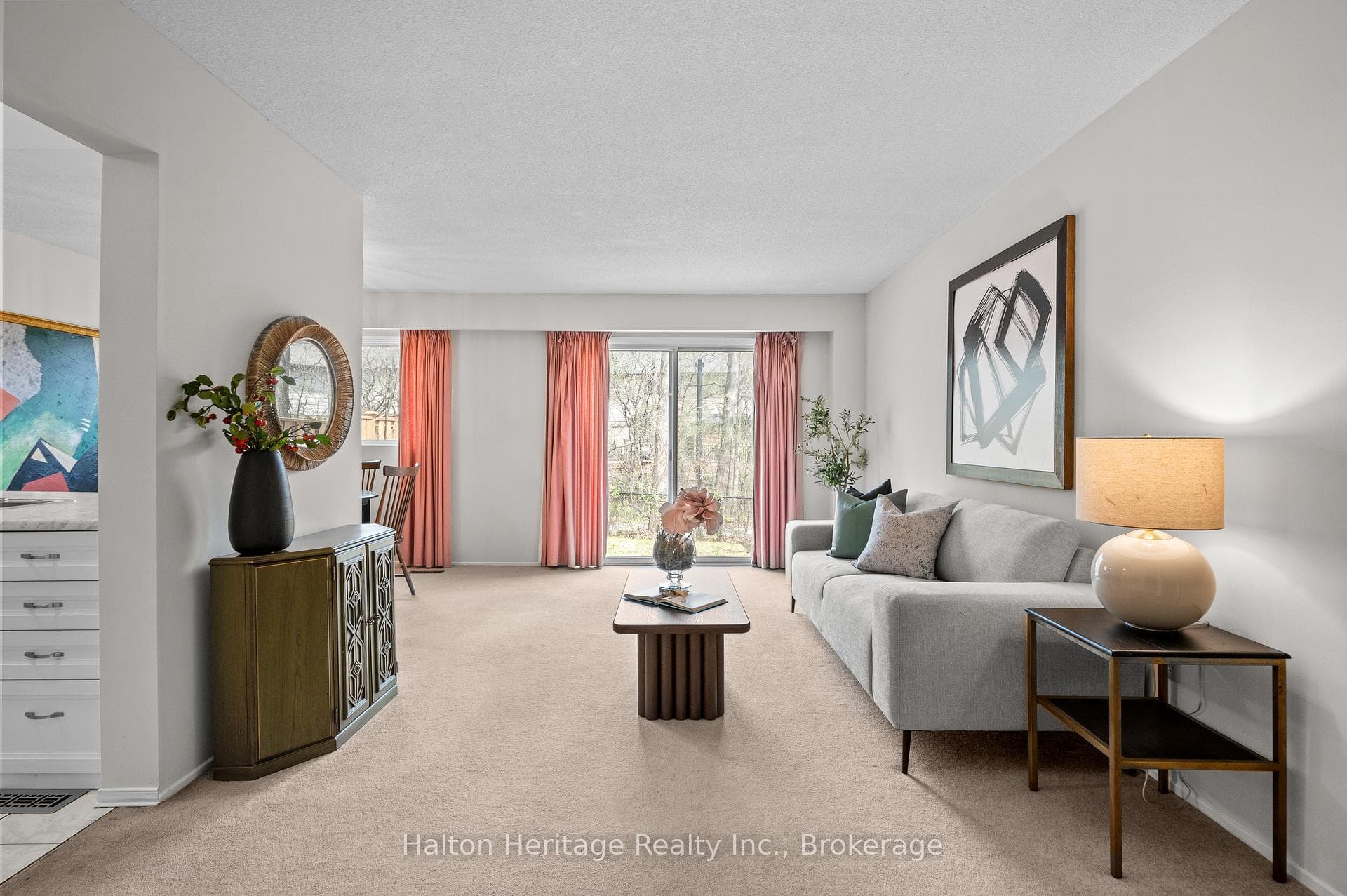 1556 Lancaster Drive Unit 71 photo 9