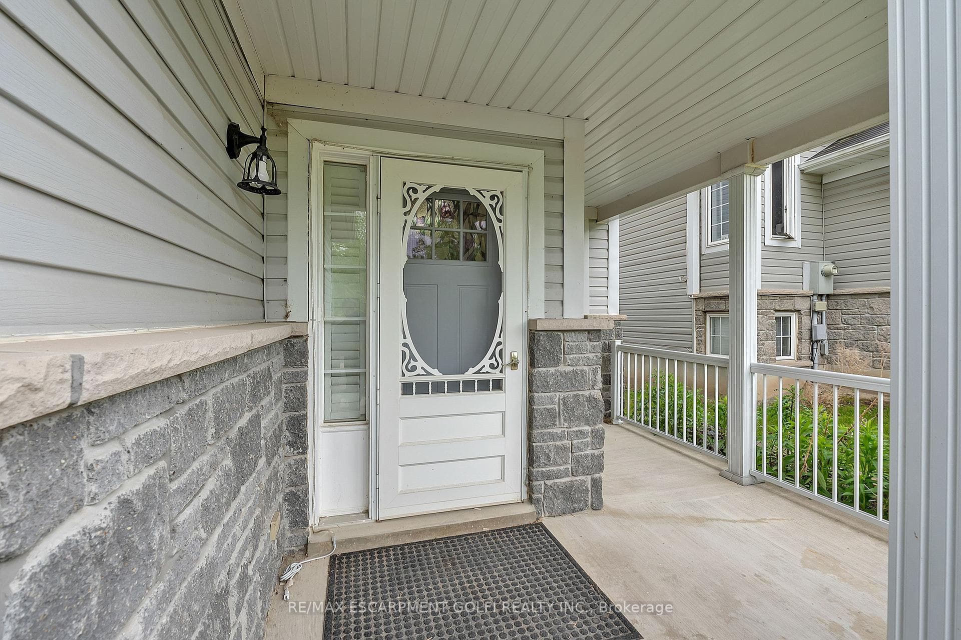311 Longworth Avenue photo 2