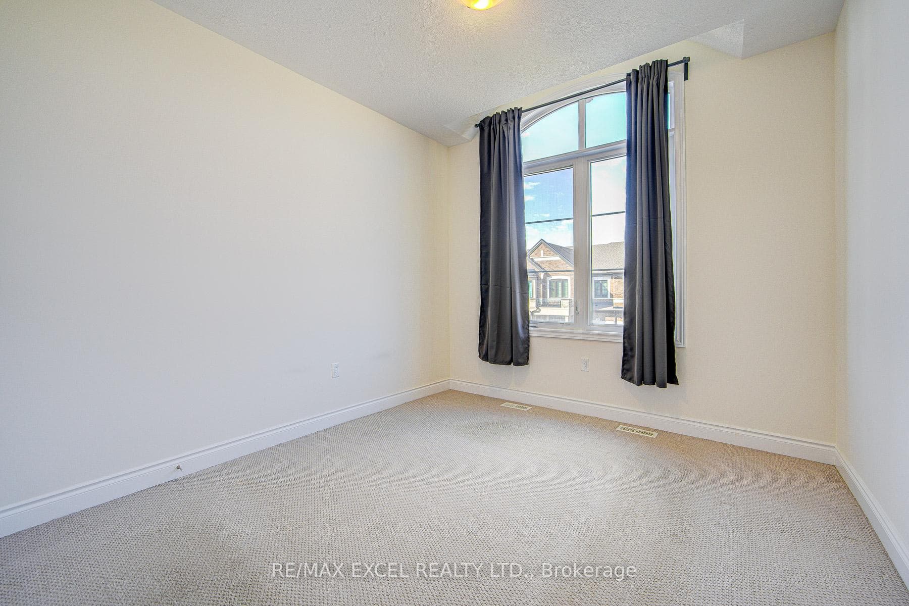 31 Mallery Street photo 27