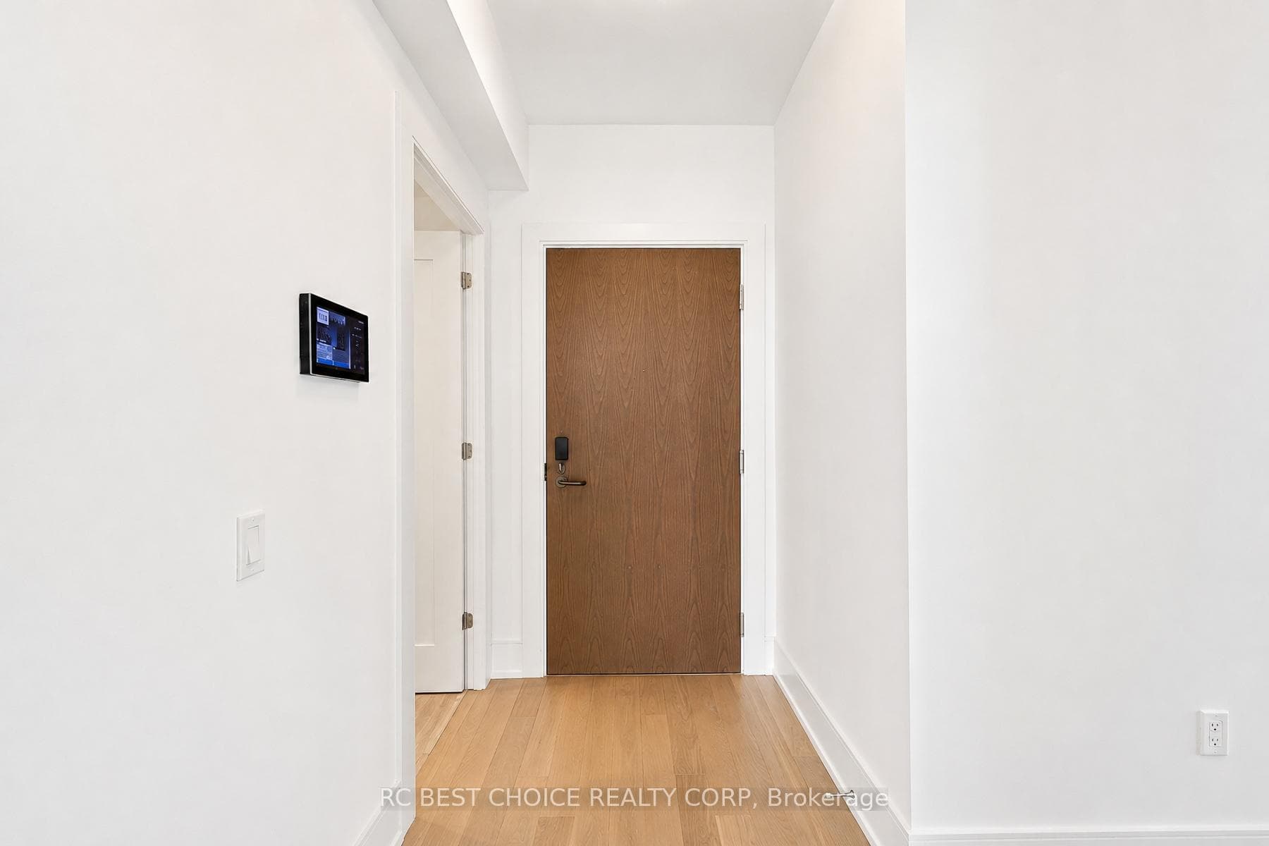30 Inn On The Park Drive Unit 3309 photo 5