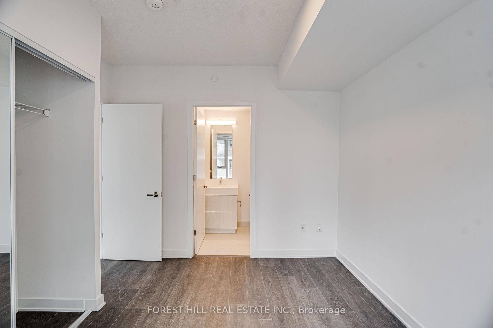 35 Tubman Avenue Unit 519 photo 21