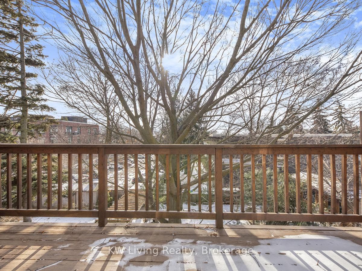155 Woodbine Avenue Unit 7 photo 30