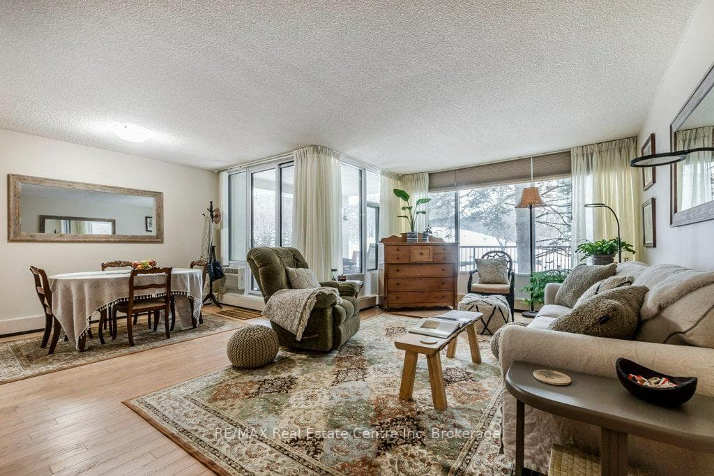 23 Woodlawn Road Unit 101 photo 9