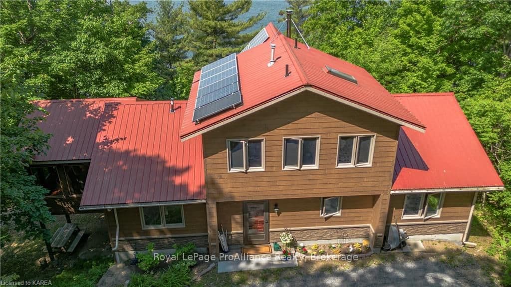 370 TRAVERSE LAKE Lane photo 2