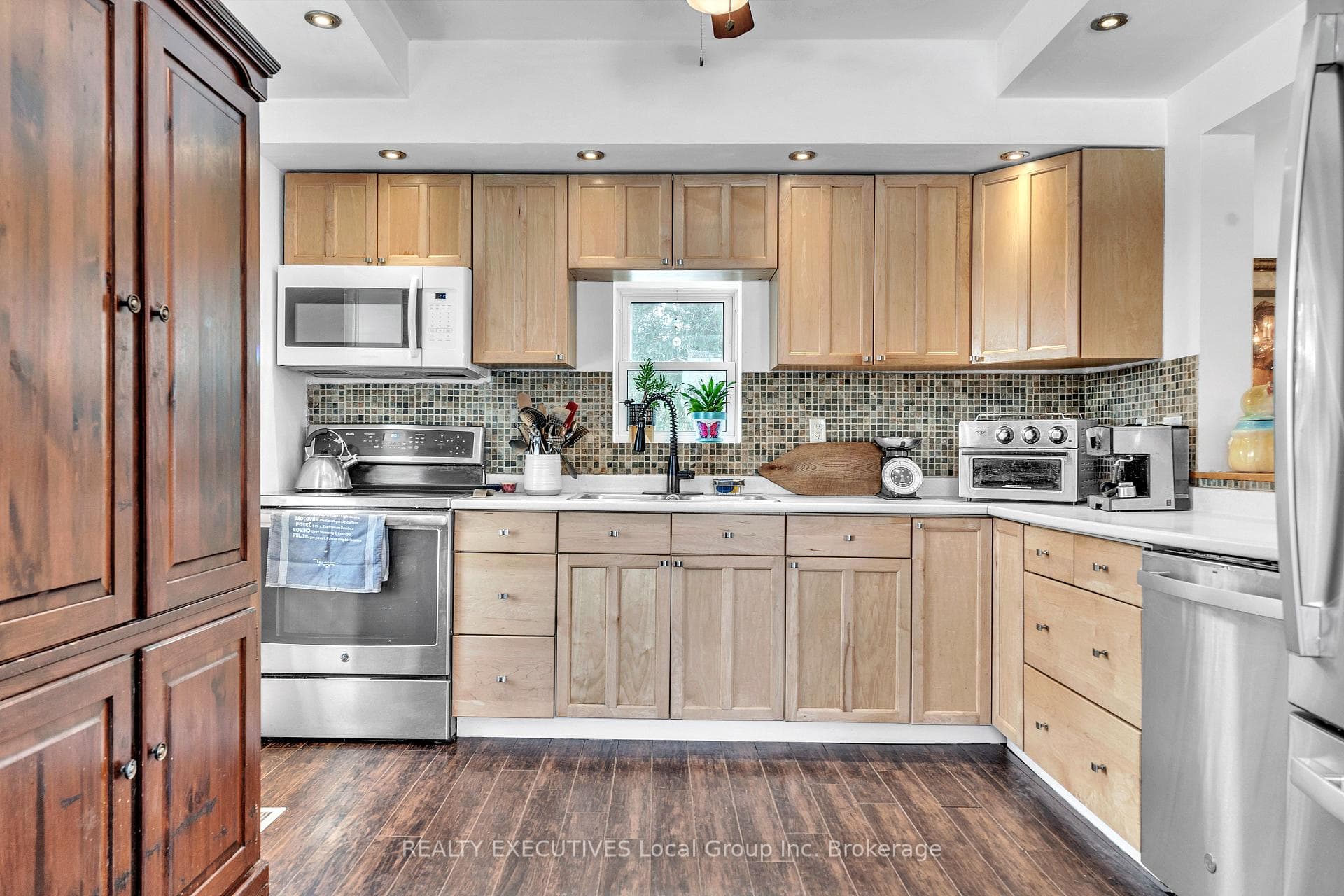 512 Mount Pleasant Road photo 28