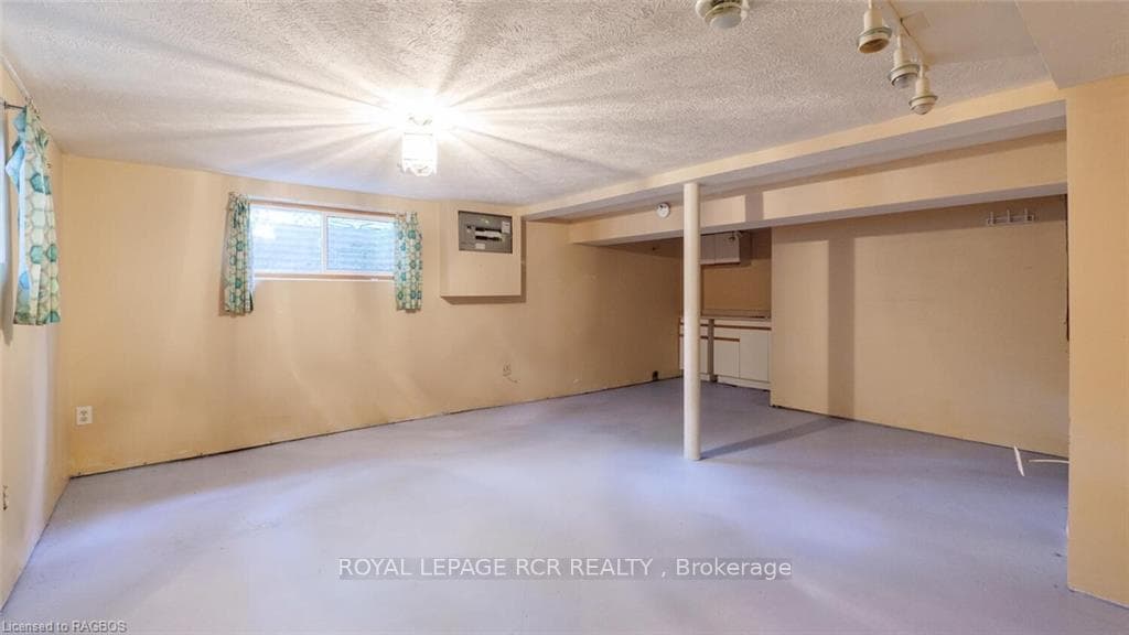 603 7TH Street photo 25