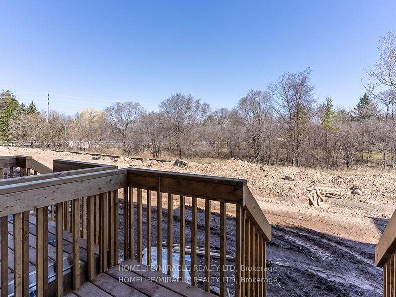 18 Queenpost Drive photo 39