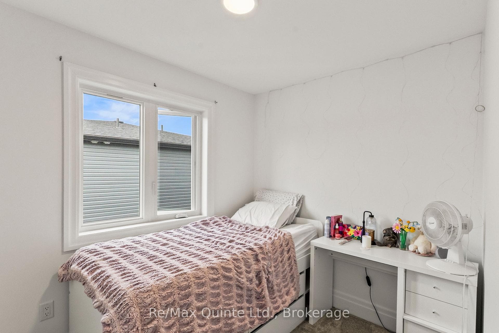 107 Buchanan Avenue photo 30