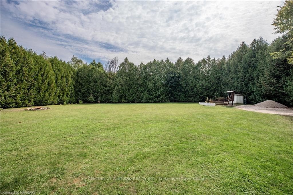 105 CRAWFORD RD Road photo 7