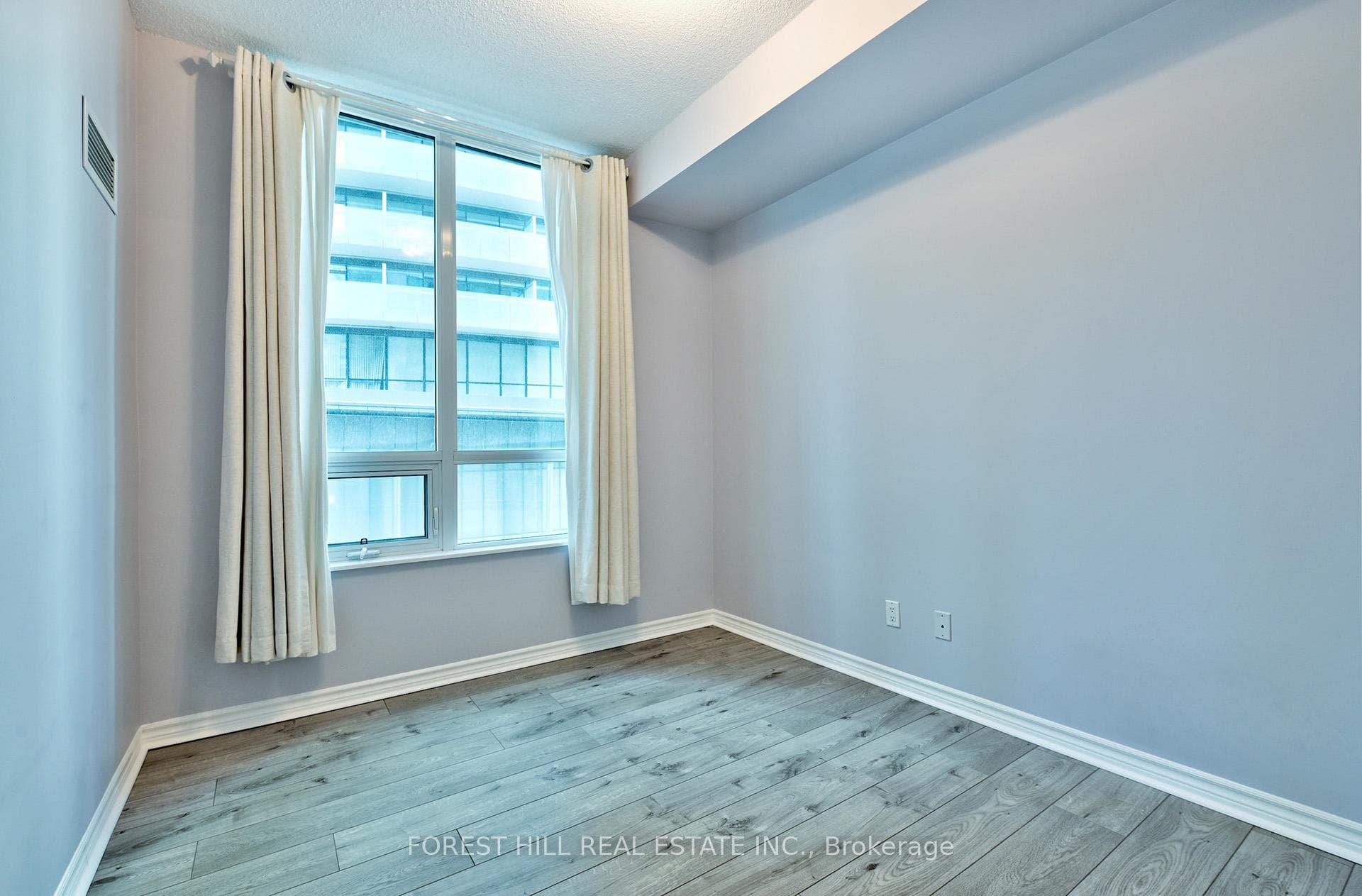 19 Grand Trunk Crescent Unit 306 photo 20