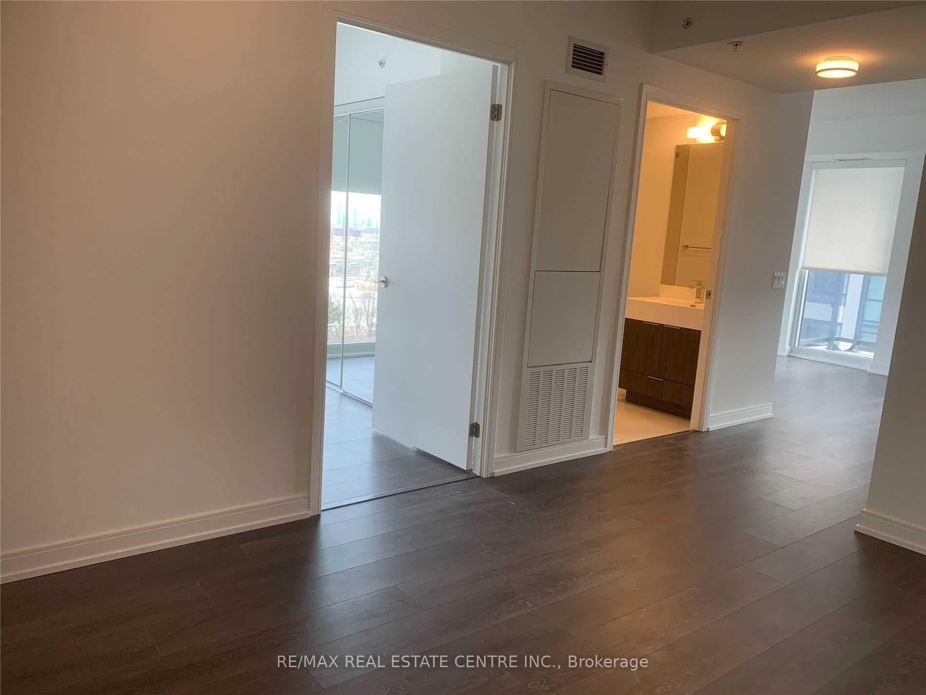 30 Samuel Wood Way Unit 710 photo 22