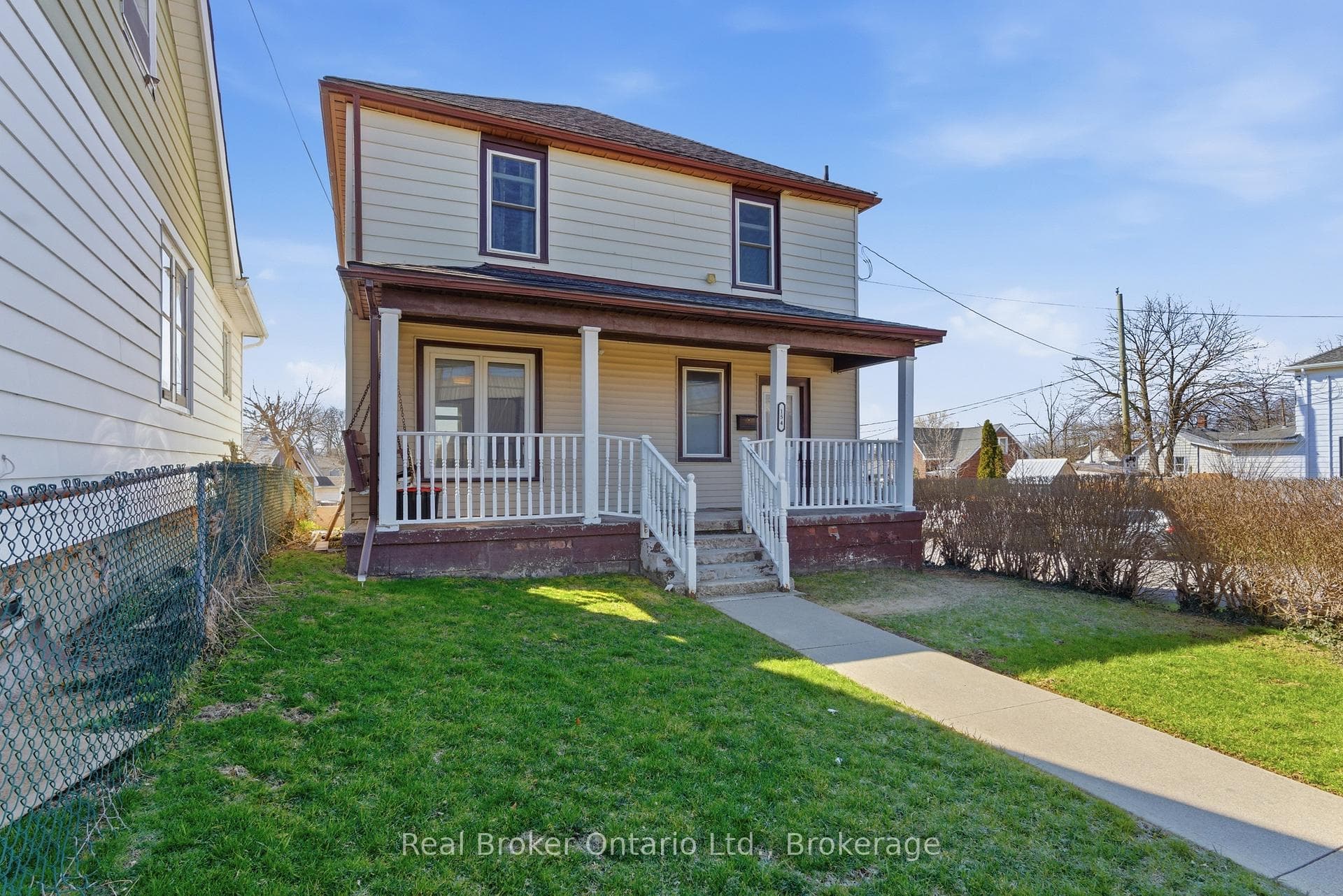 154 Niagara Falls Road photo 3