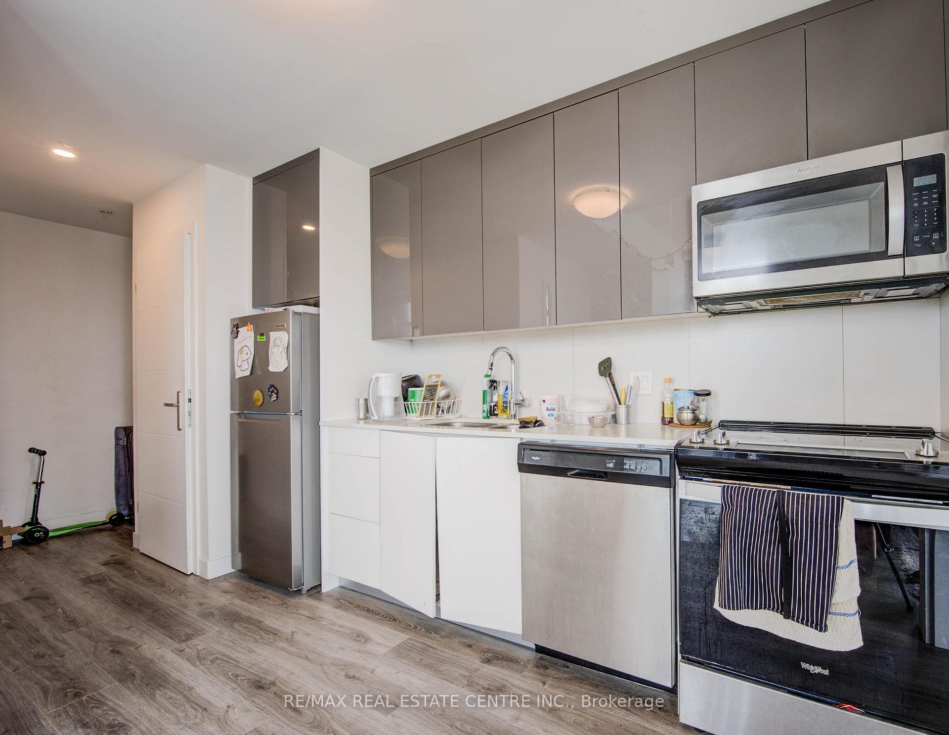 60 Frederick Street Unit 1809 photo 11