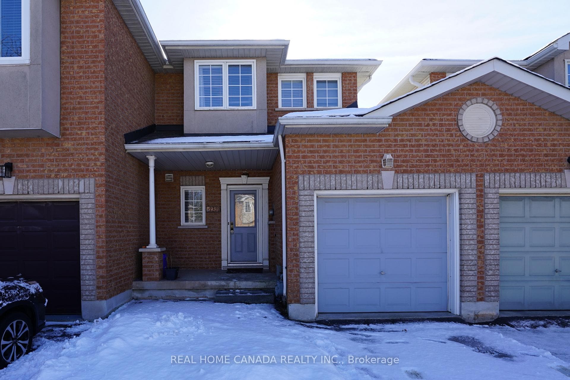 2320 Dalebrook Drive photo 1
