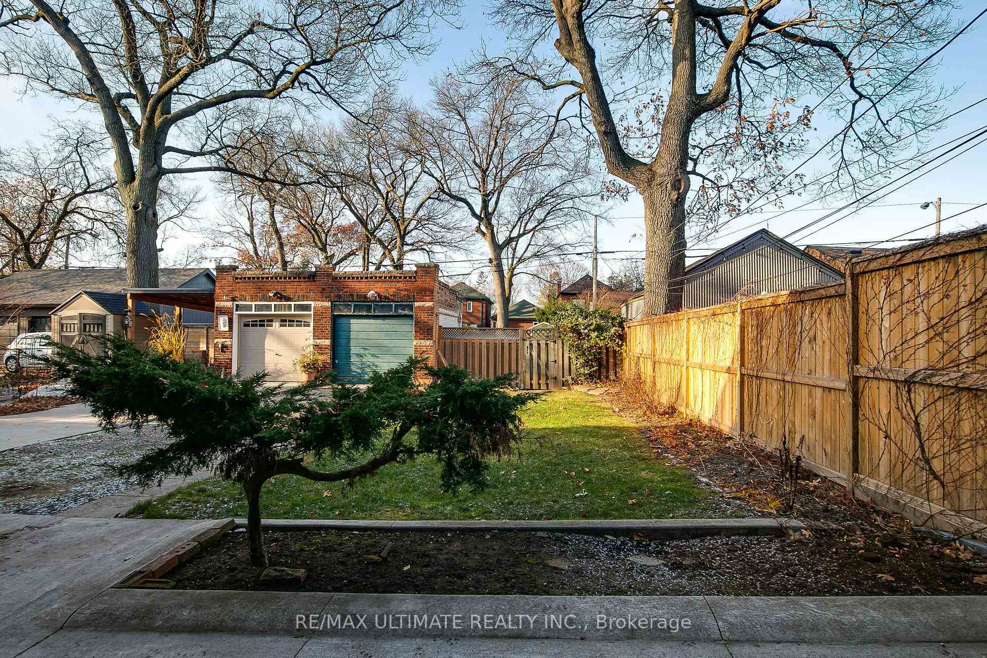 528 Runnymede Road Unit lower photo 14