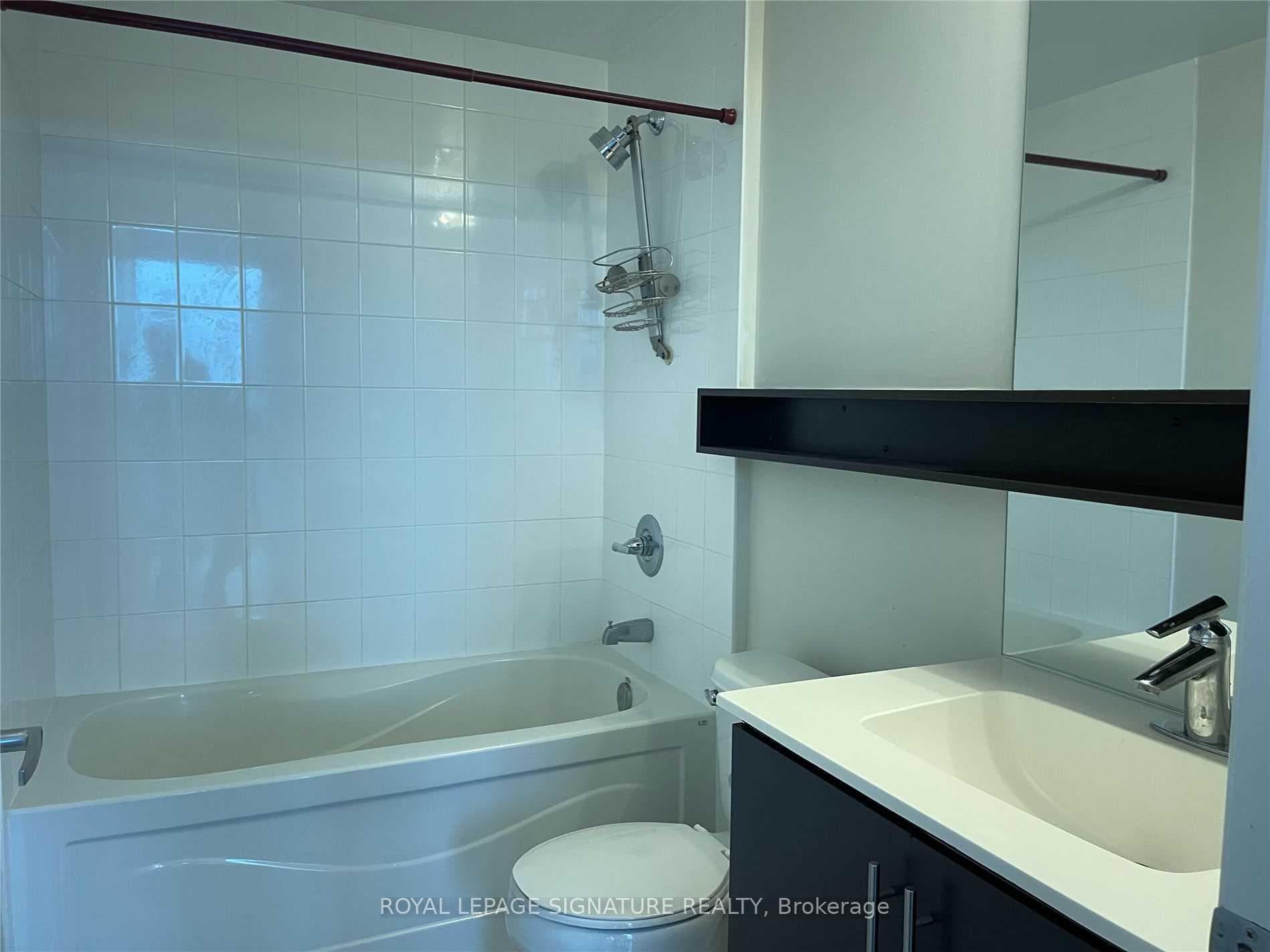 2885 Bayview Avenue Unit 1217 photo 18
