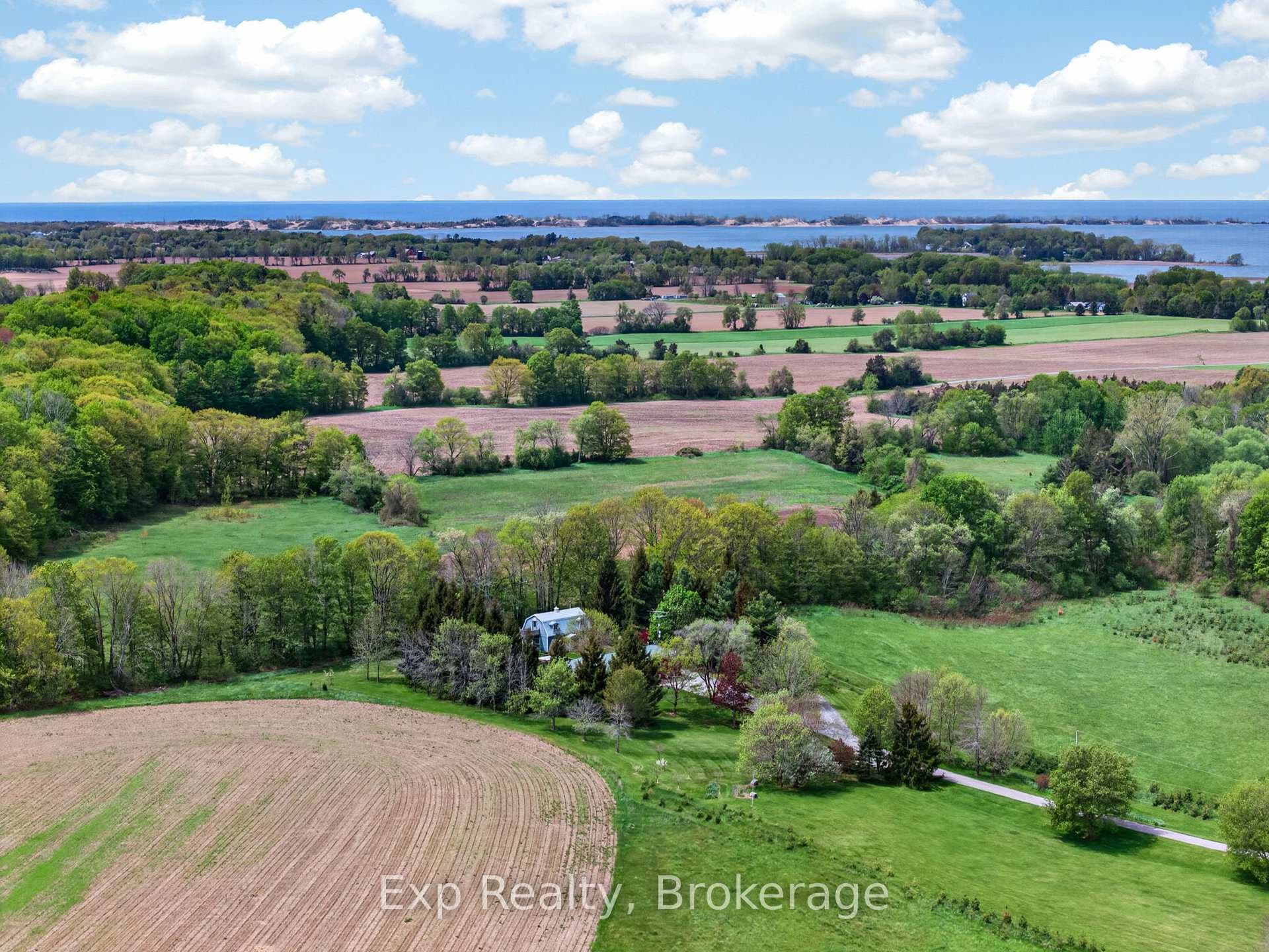 1207 Shannon Road photo 44
