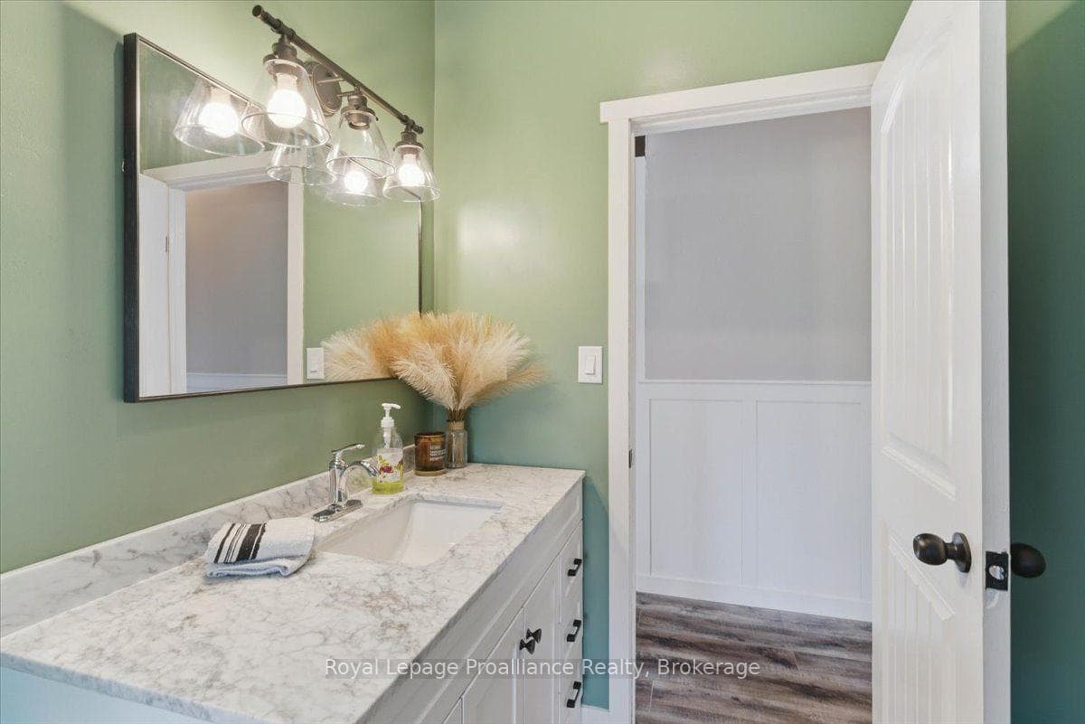 659 Moira Road photo 23