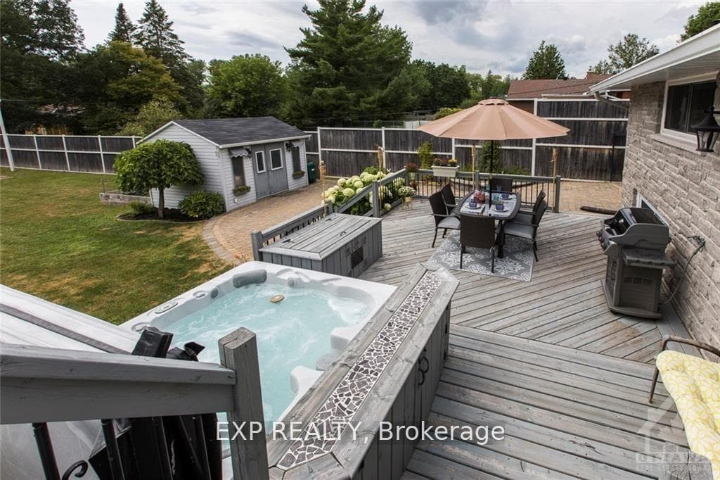 HOT TUB NOT INCLUDED