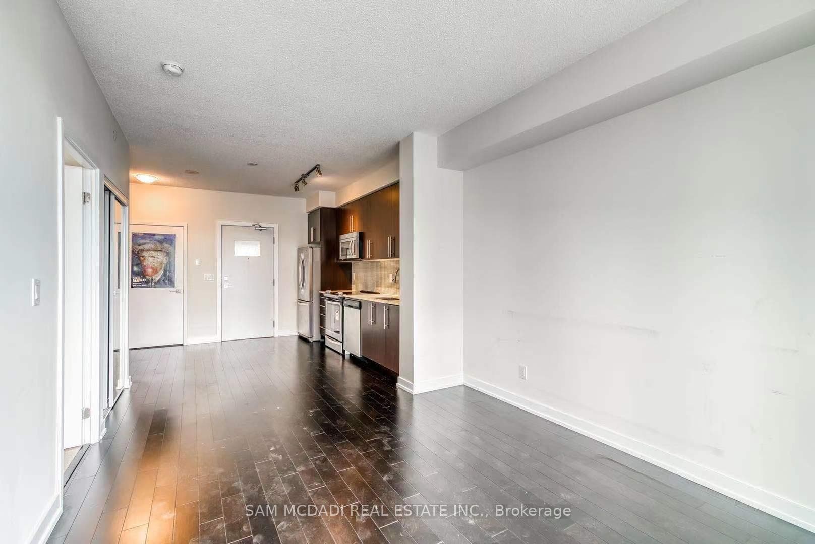 510 Curran Place Unit 1710 photo 4