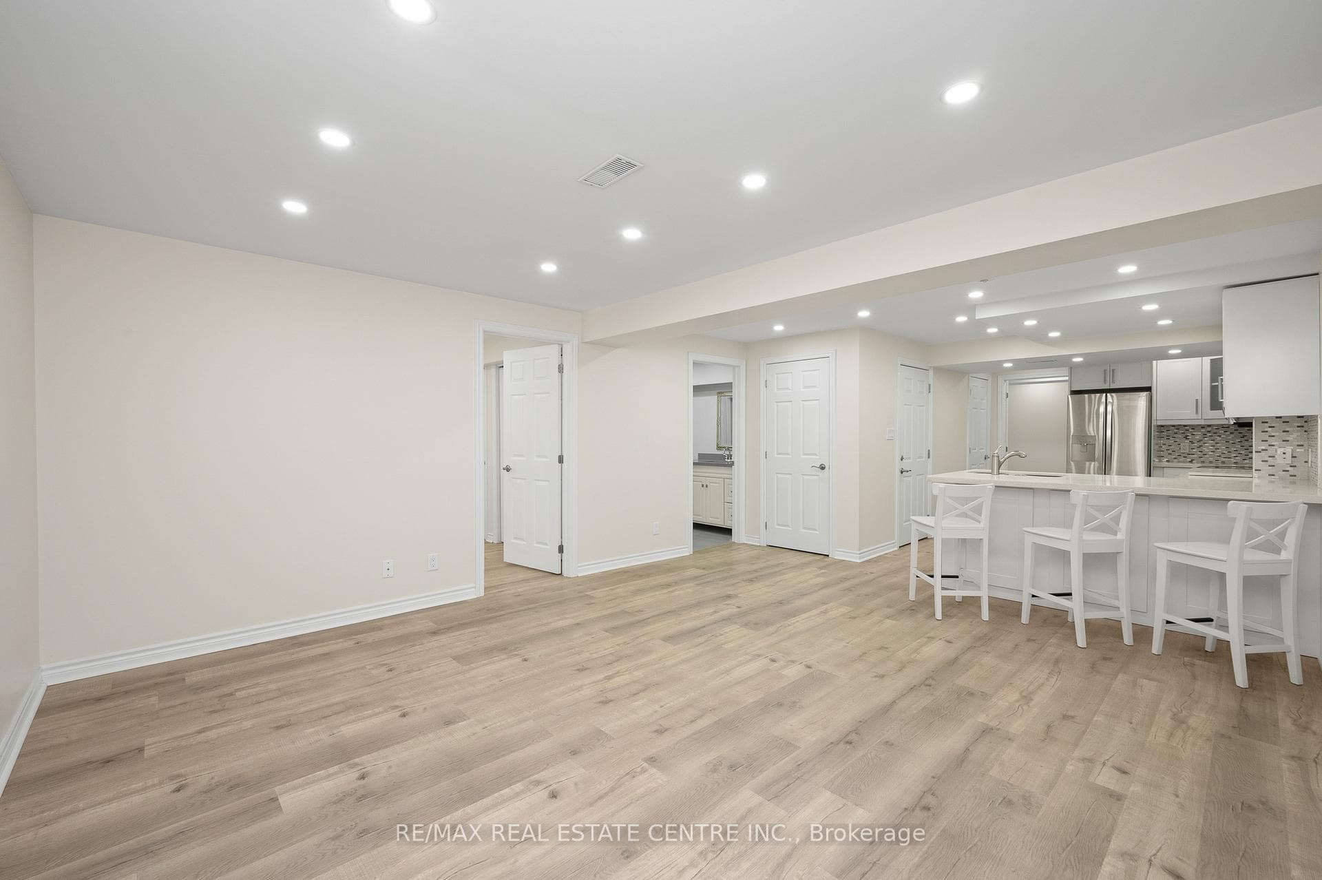 26 Phillipo Drive photo 14