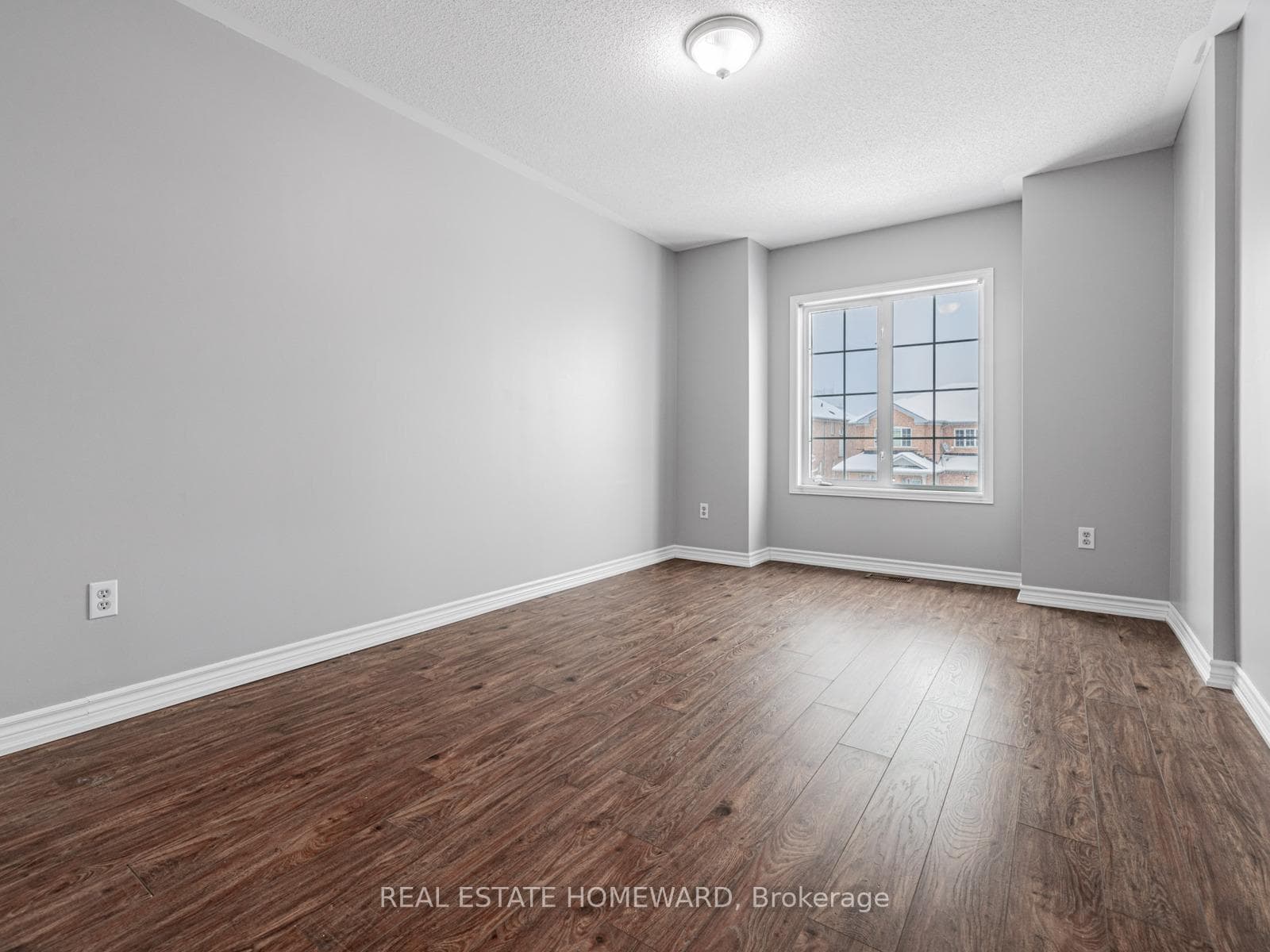 304 Flagstone Way photo 18