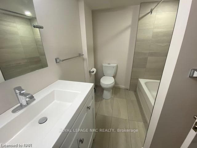 5 TERRACE Avenue Unit LOWER photo 16