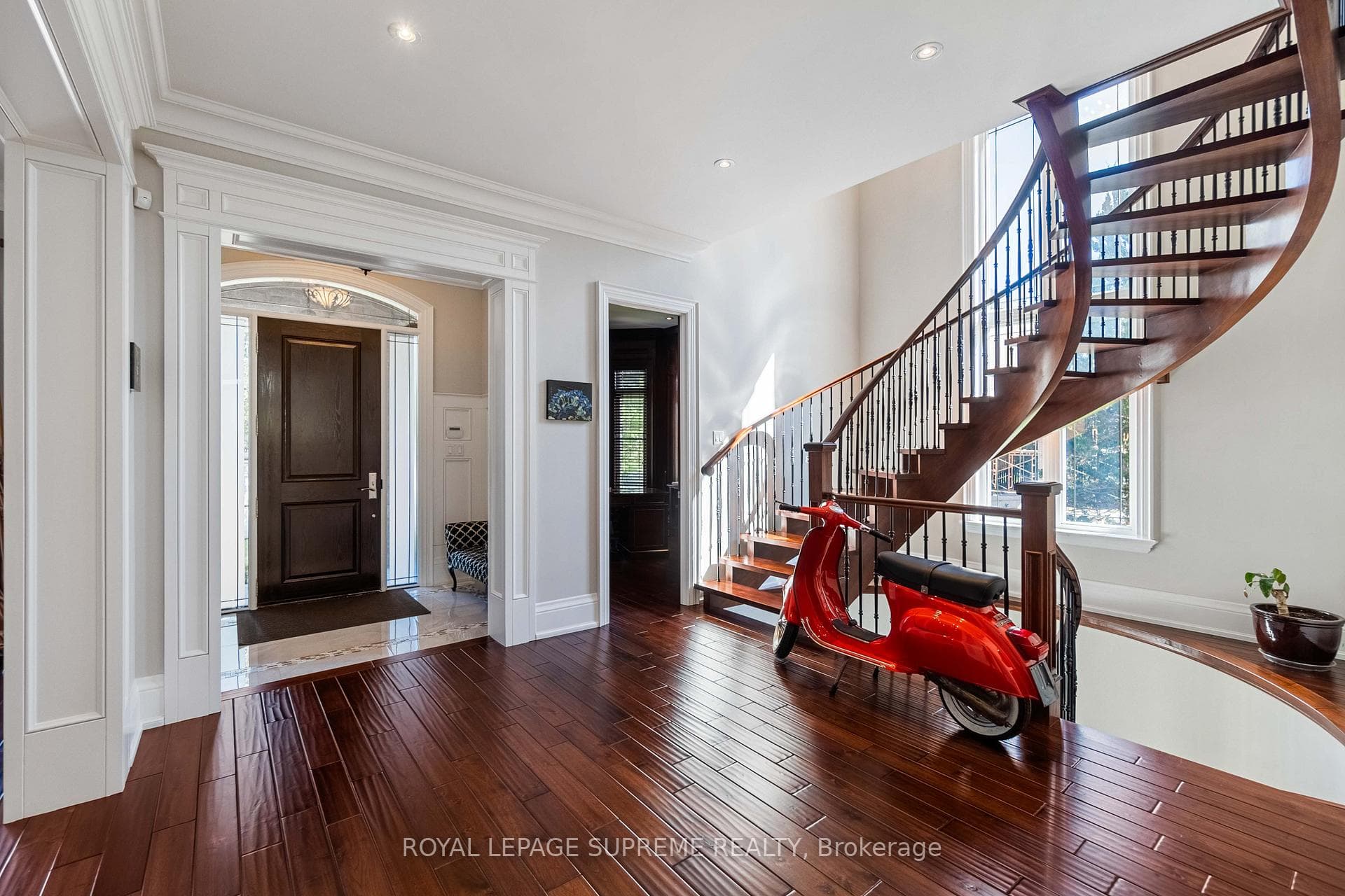 11 Hawman Avenue photo 4