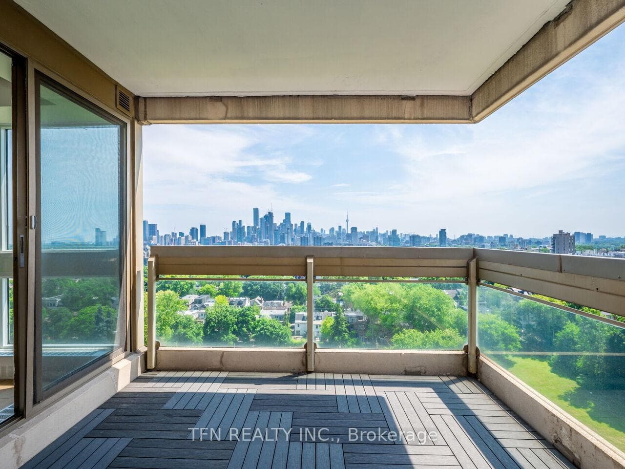 63 St Clair Avenue Unit 1701 photo 28