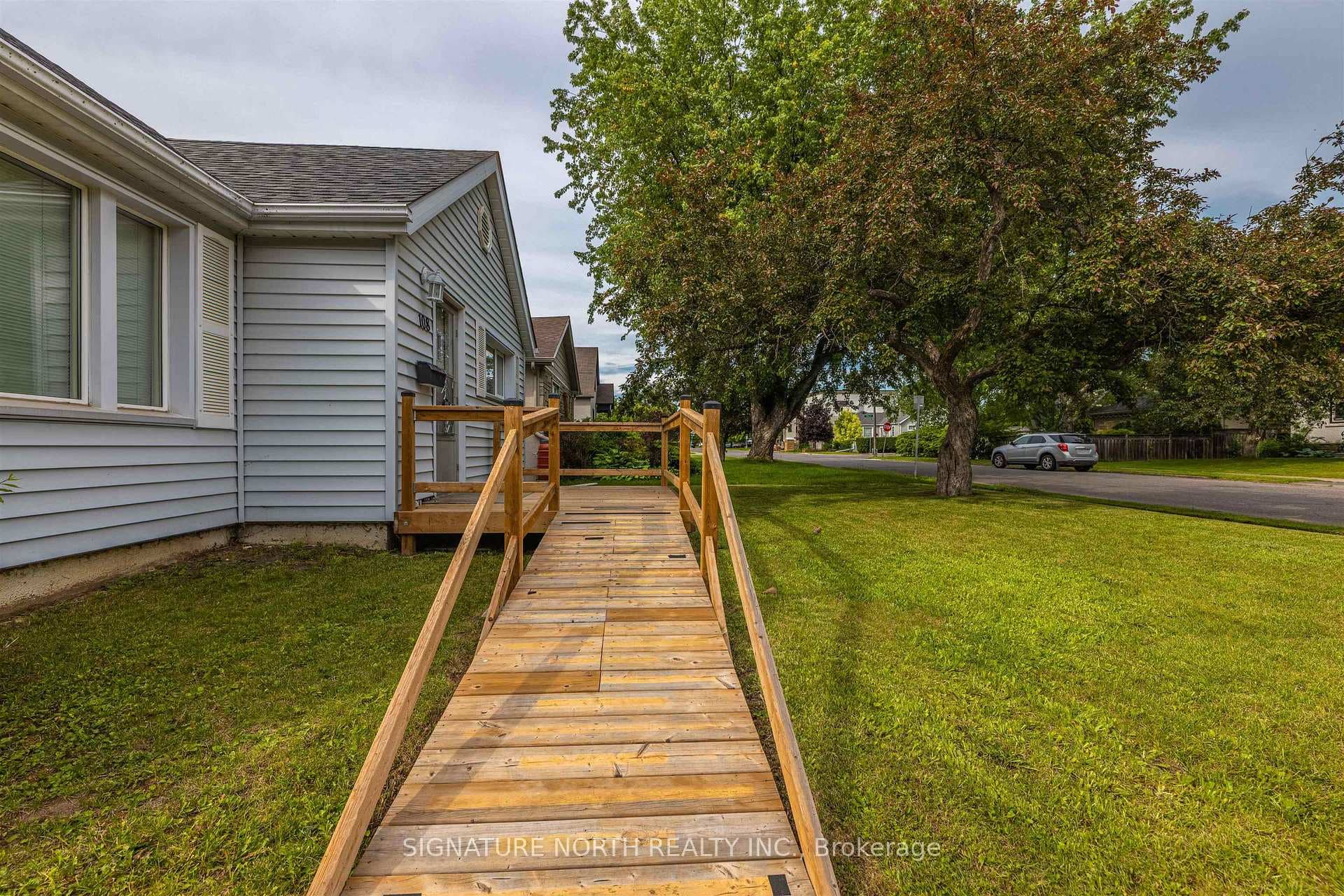 108 Hill Street photo 9