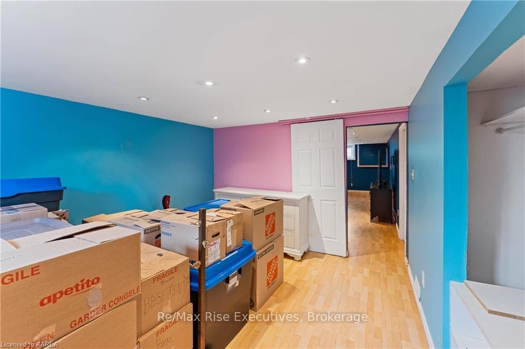 282 LAKEVIEW Avenue photo 28