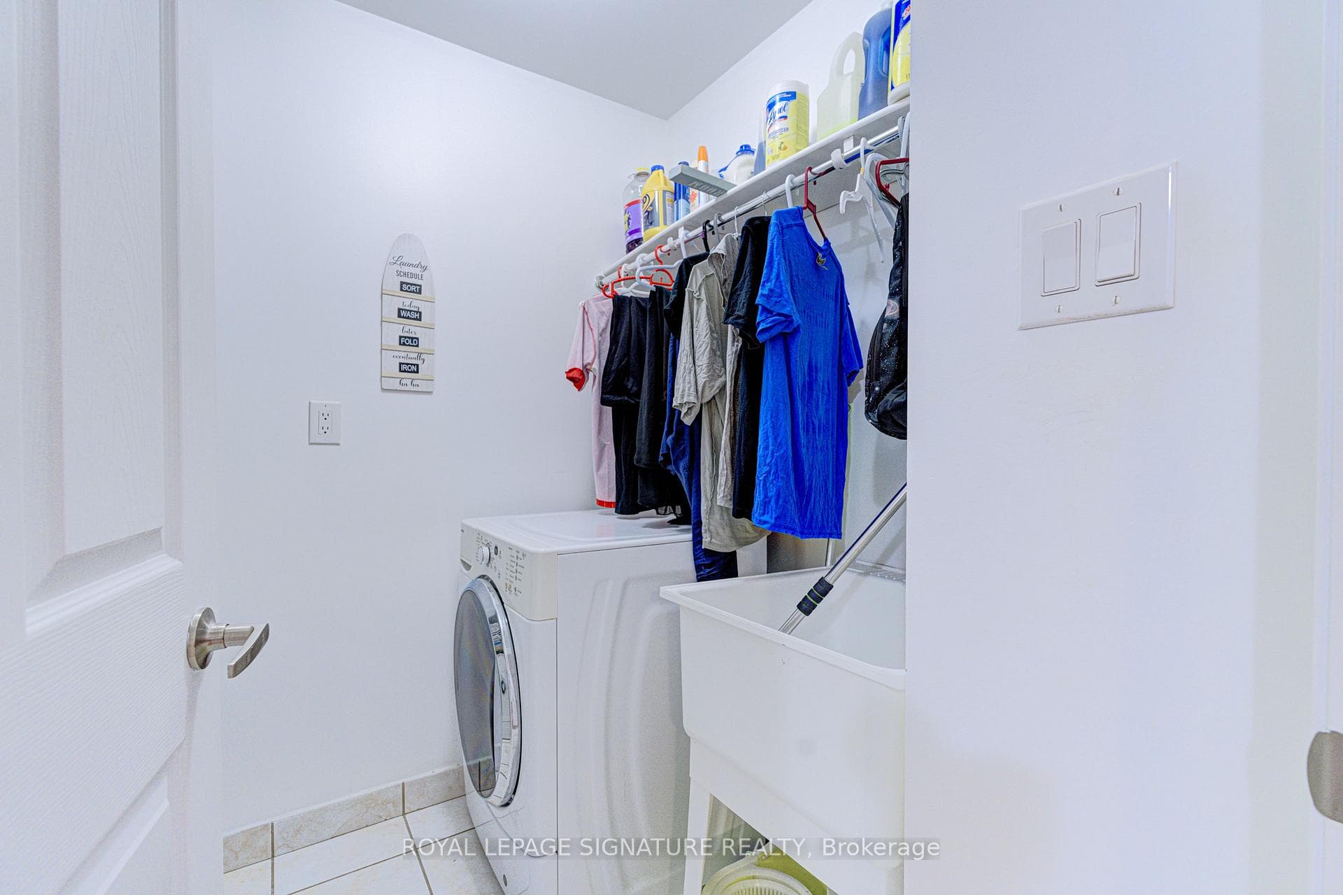 670 Speyer Circle photo 35