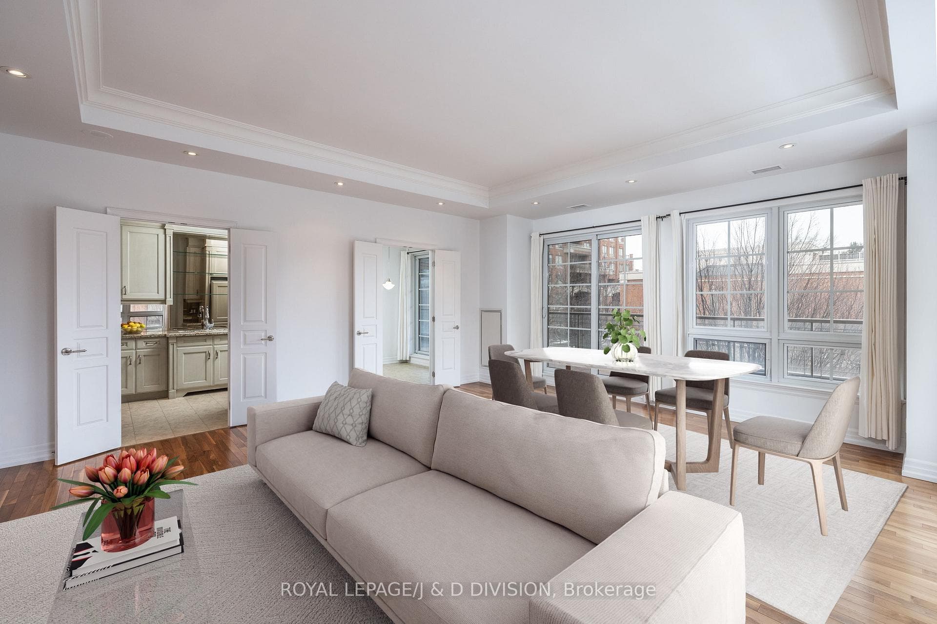 20 Burkebrook Place Unit 311 photo 5