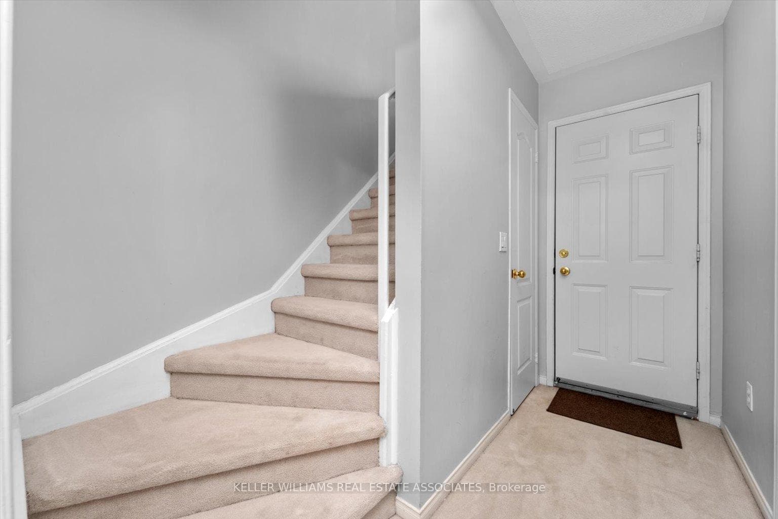 3020 Cedarglen Gate Unit 56 photo 32