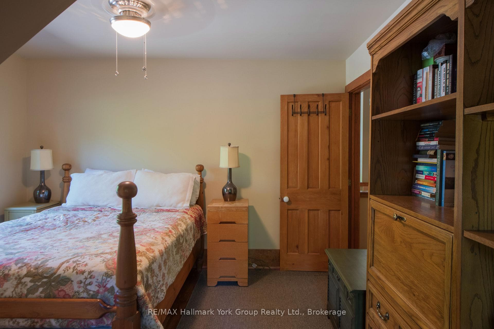 125 Lakewood Drive photo 12