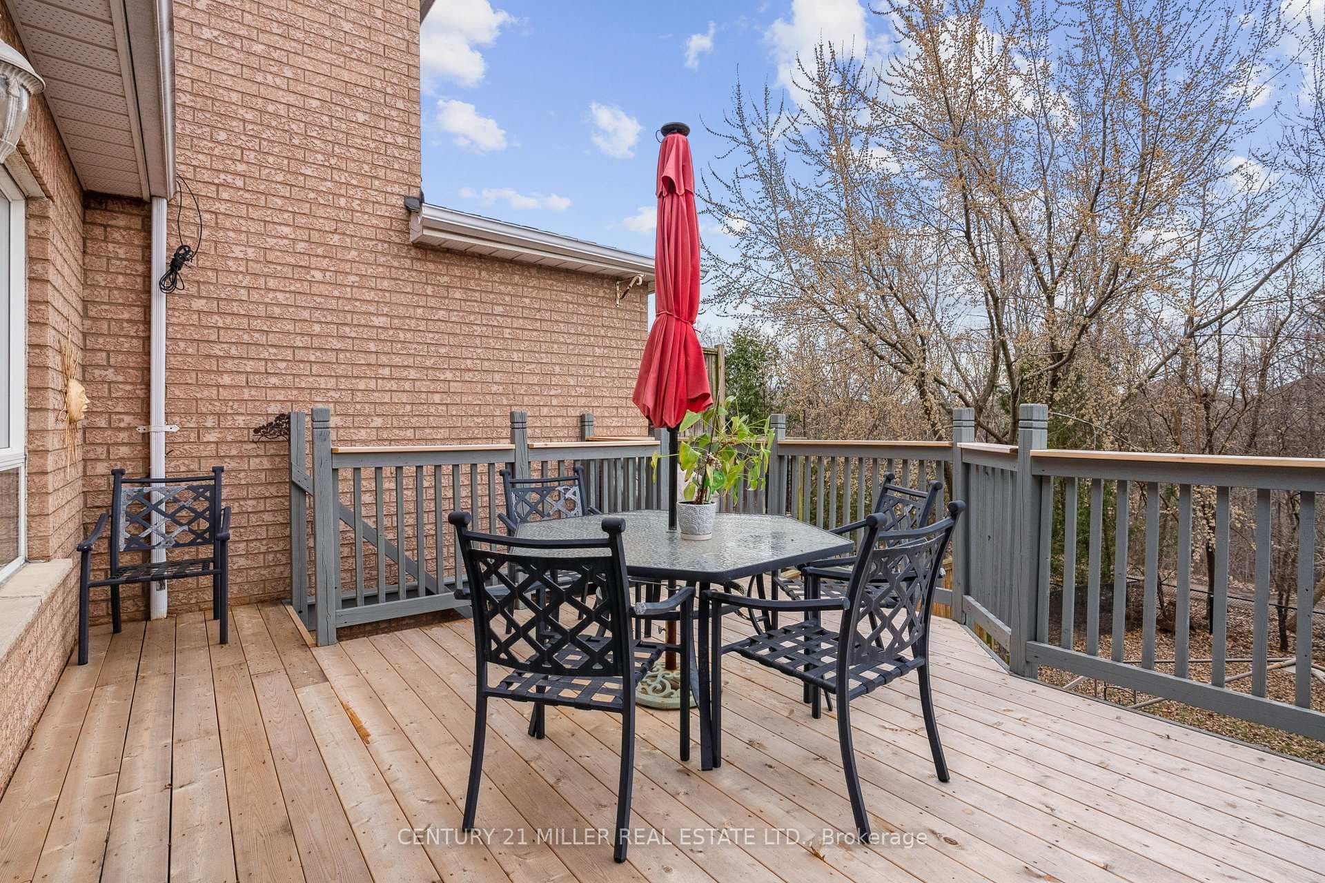 387 Ravineview Way photo 13