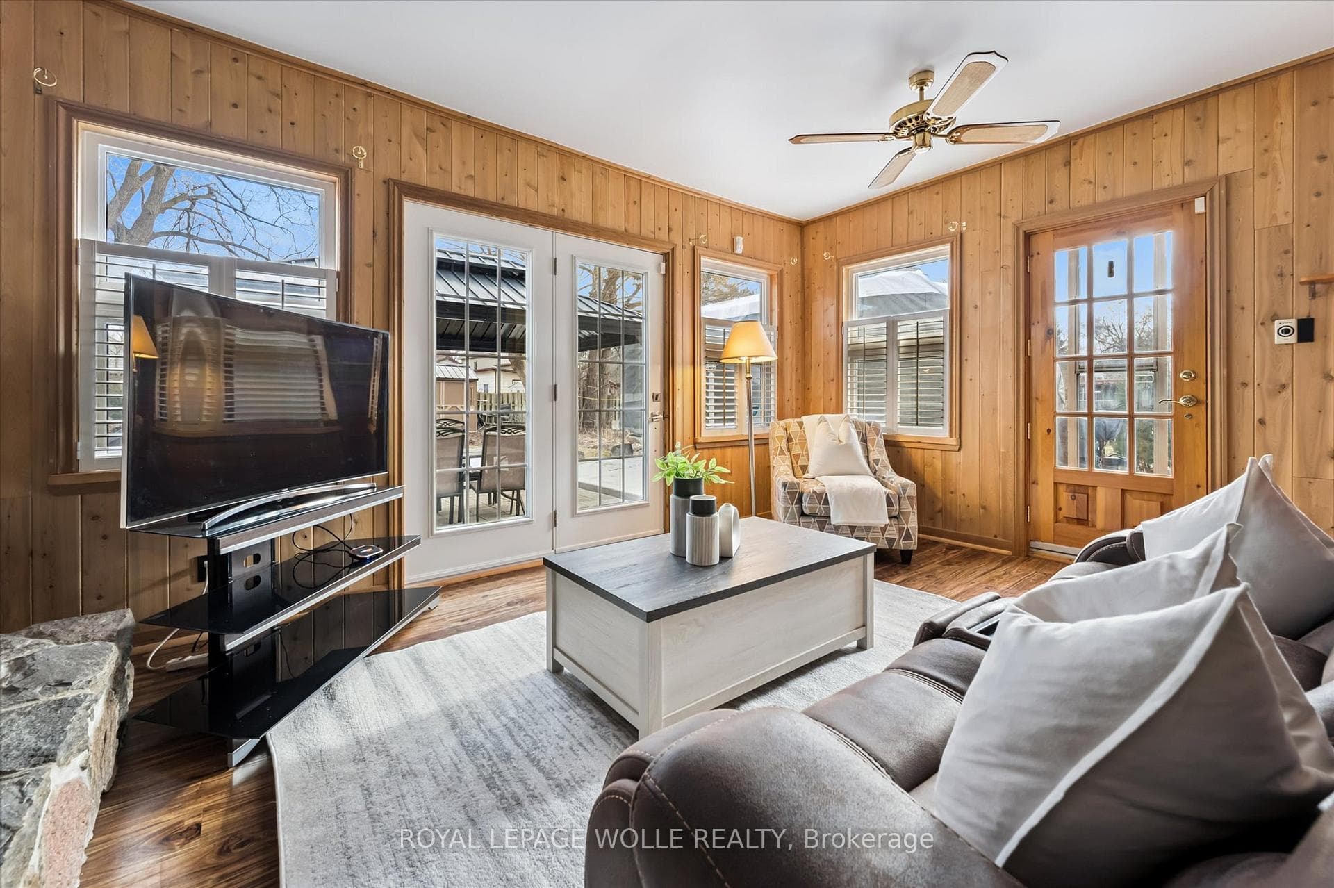 129 Talbot Street photo 15