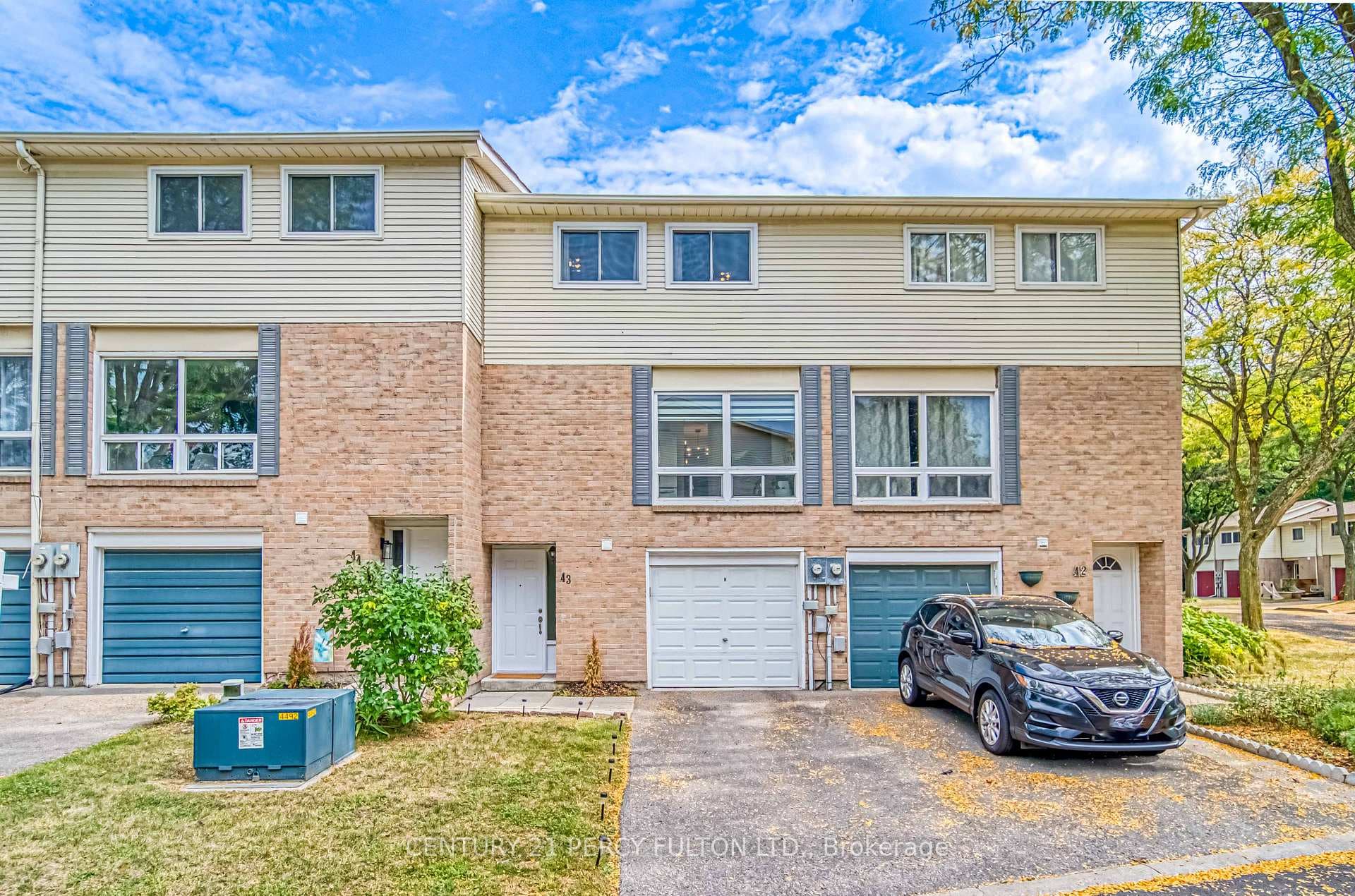 1133 Ritson Road Unit 43 photo 1