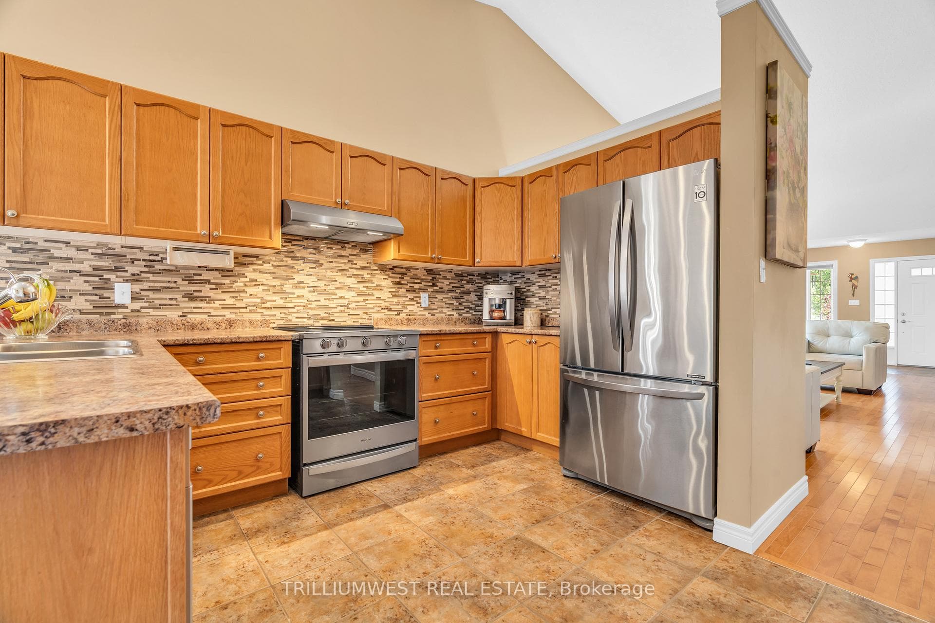 53 Bowen Drive photo 10