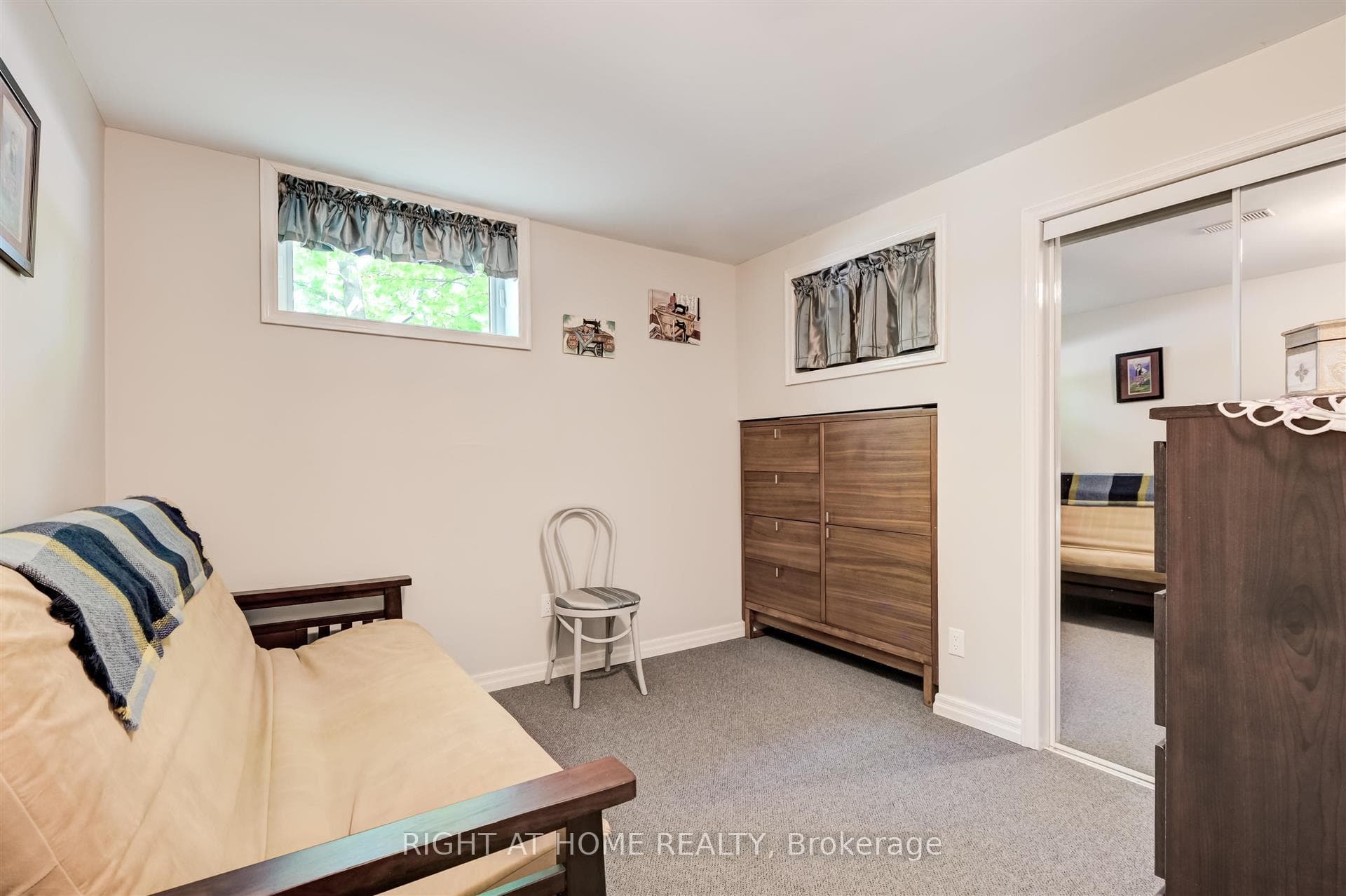 146 Carlson Drive photo 20
