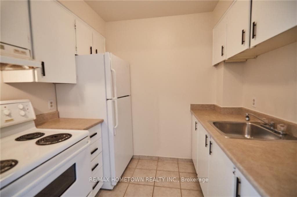 810 KYLE Court Unit 206 photo 13