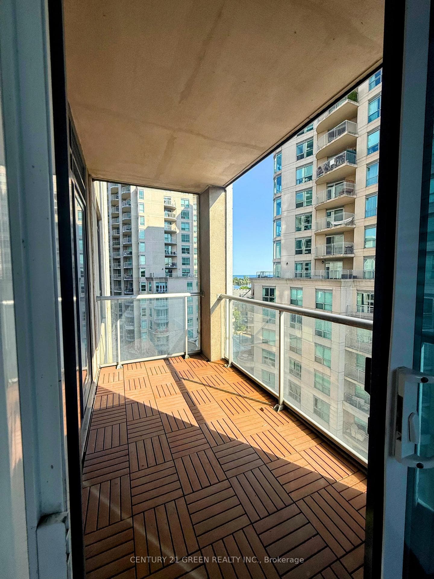 2087 Lake Shore Boulevard Unit 707 photo 11