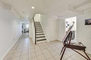125 Claremont Lane photo 30