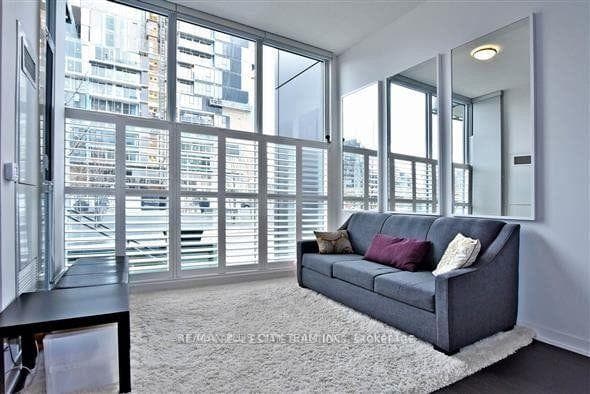 120 Bayview Avenue Unit N106 photo 7