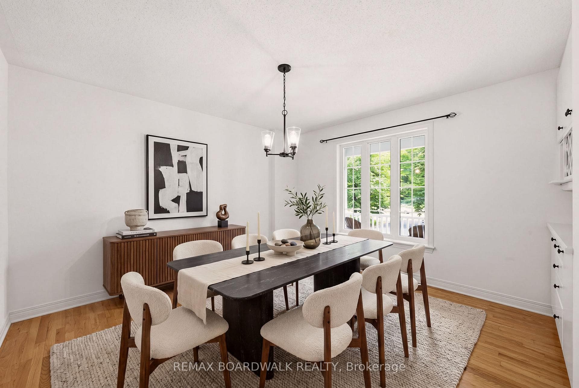289 Timberwood Drive photo 4