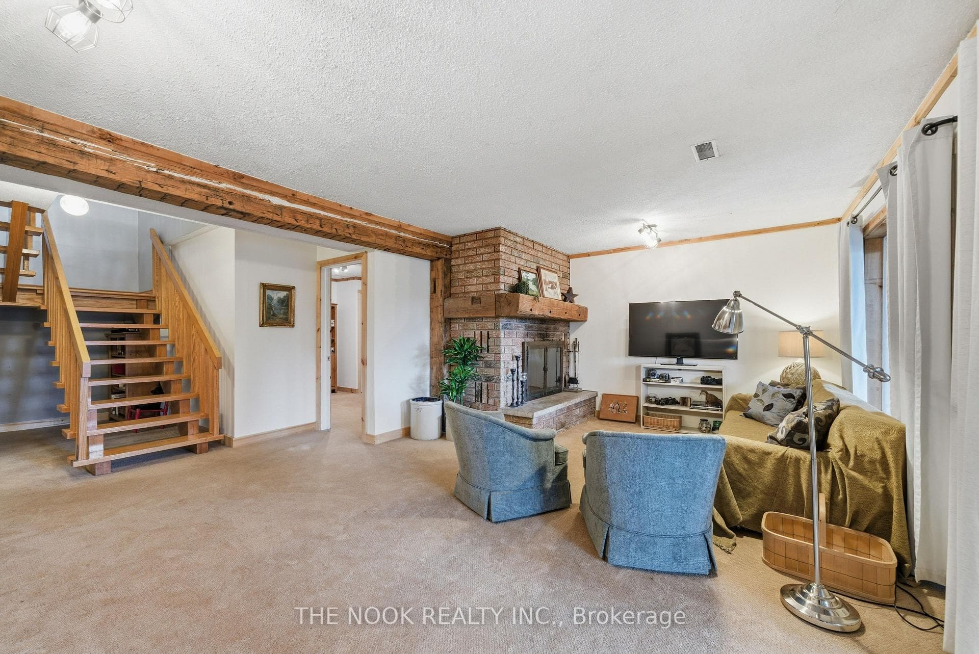 77 Cook Drive photo 33