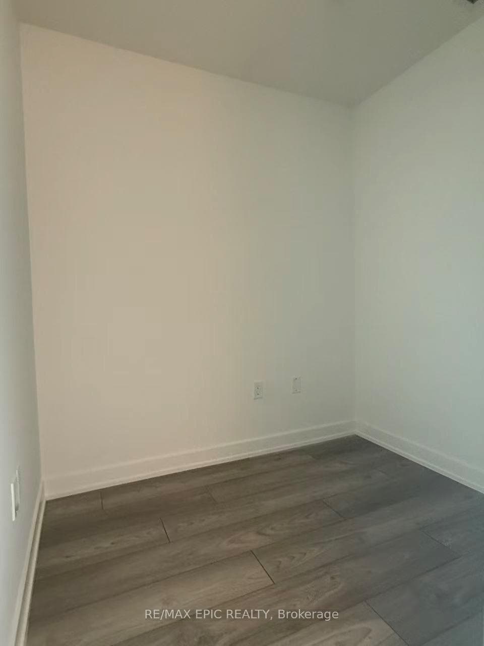 110 Broadway Avenue Unit 2913S photo 9