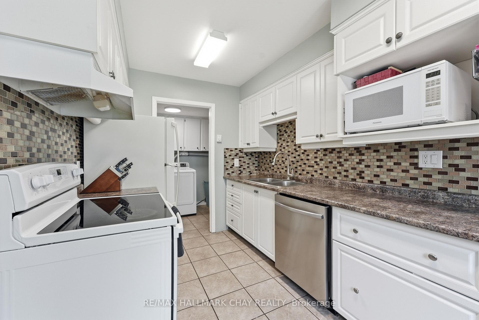 34-360 Blake Street photo 10